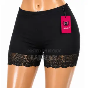 Comfortable Lace Trim Half Leggings for Women