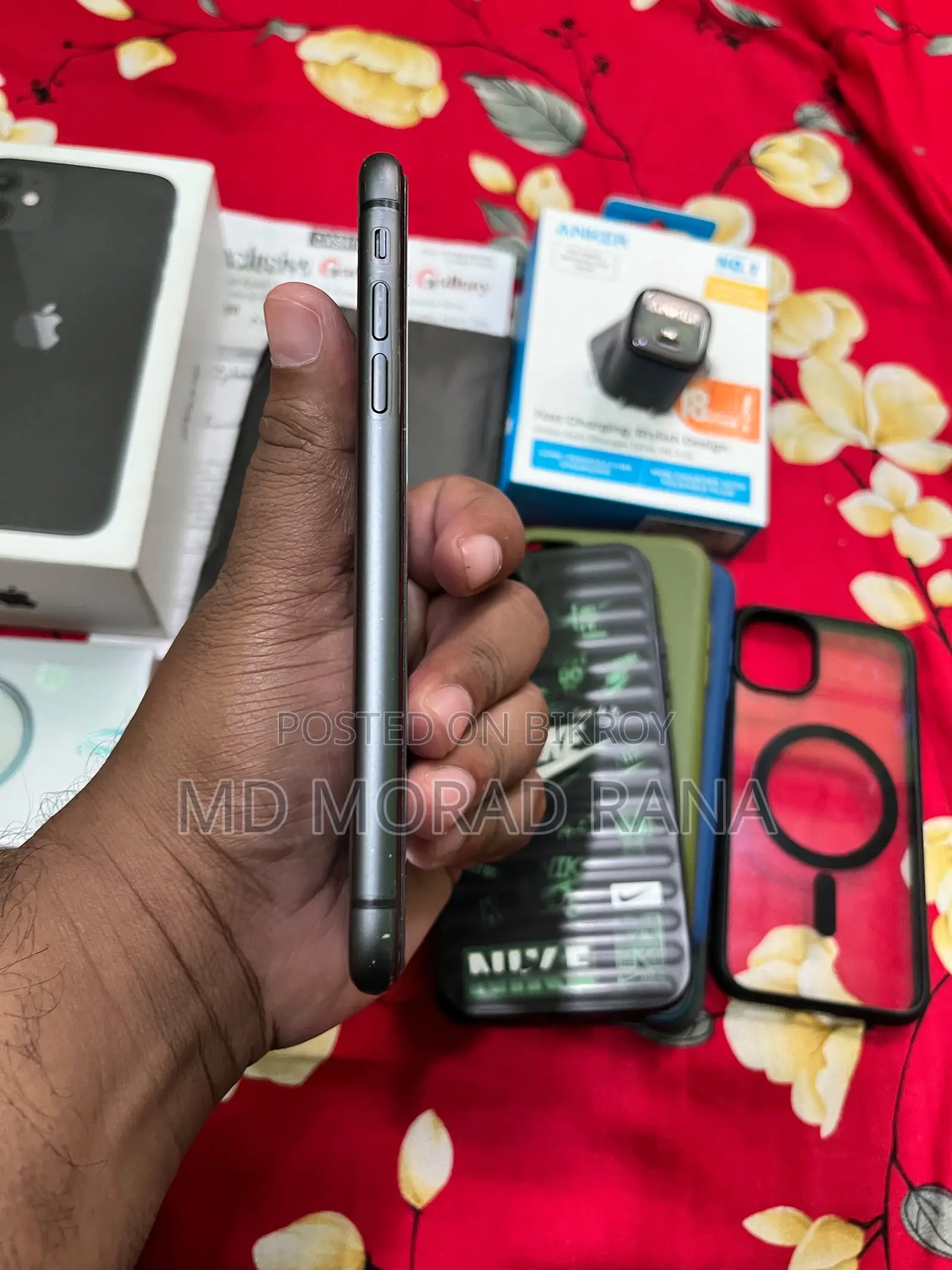 অ্যাপল আইফোন ১১ ১২৮ জিবি কালো