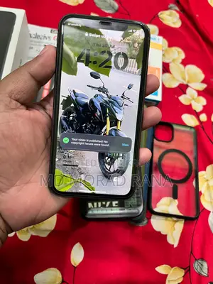 অ্যাপল আইফোন ১১ ১২৮ জিবি কালো