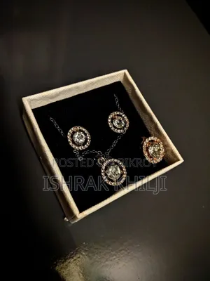 Necklace Set With Box