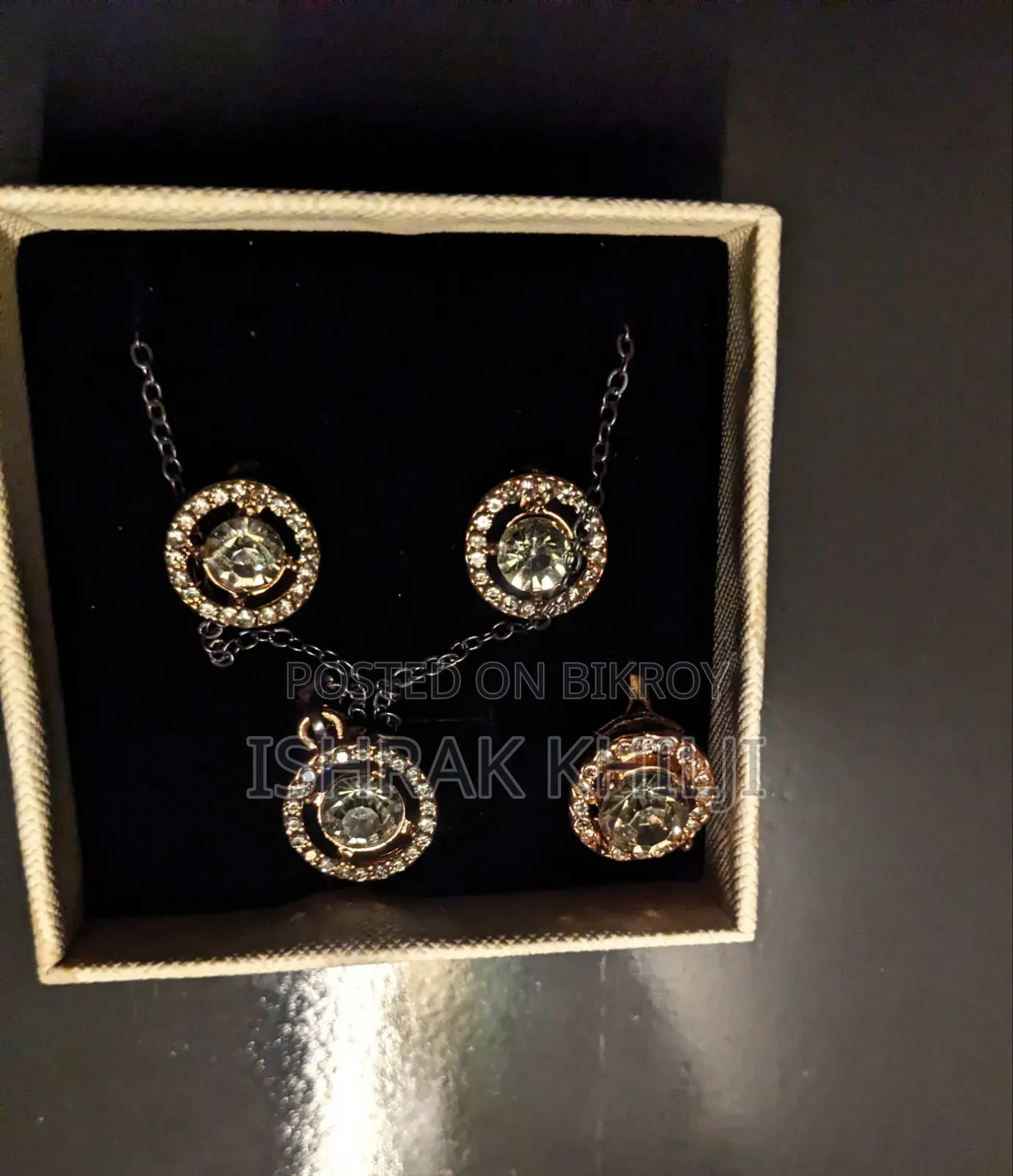 Necklace Set With Box