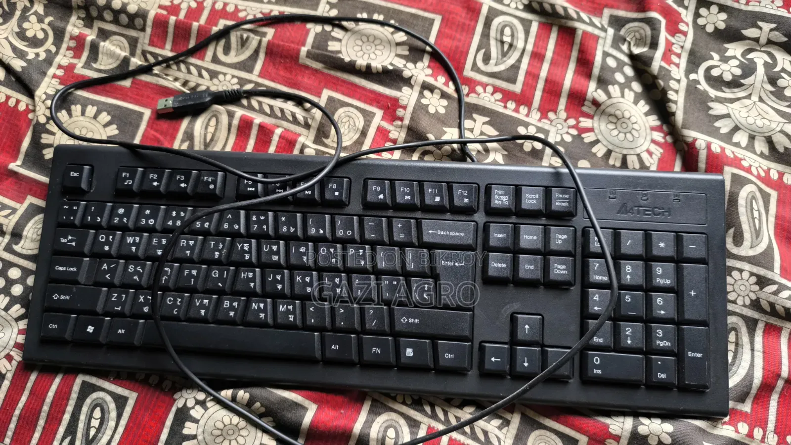 A D7 laptop speaker and an A4 Tech keyboard used for one month.