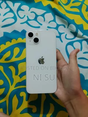 অ্যাপল আইফোন ১৩ ১২৮ জিবি হোয়াইট