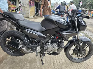 Hero Xtreme 125R 2025 Black