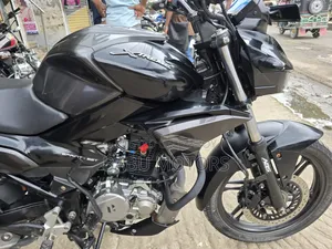 Hero Xtreme 125R 2025 Black