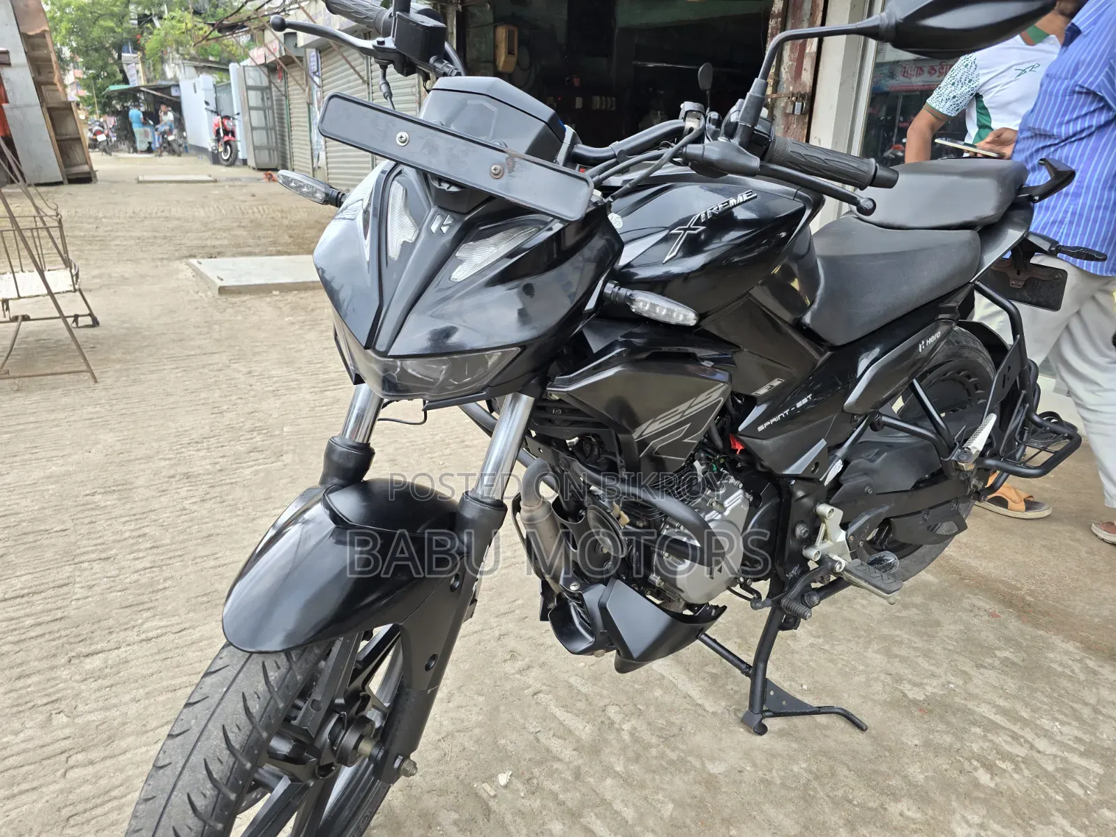 Hero Xtreme 125R 2025 Black