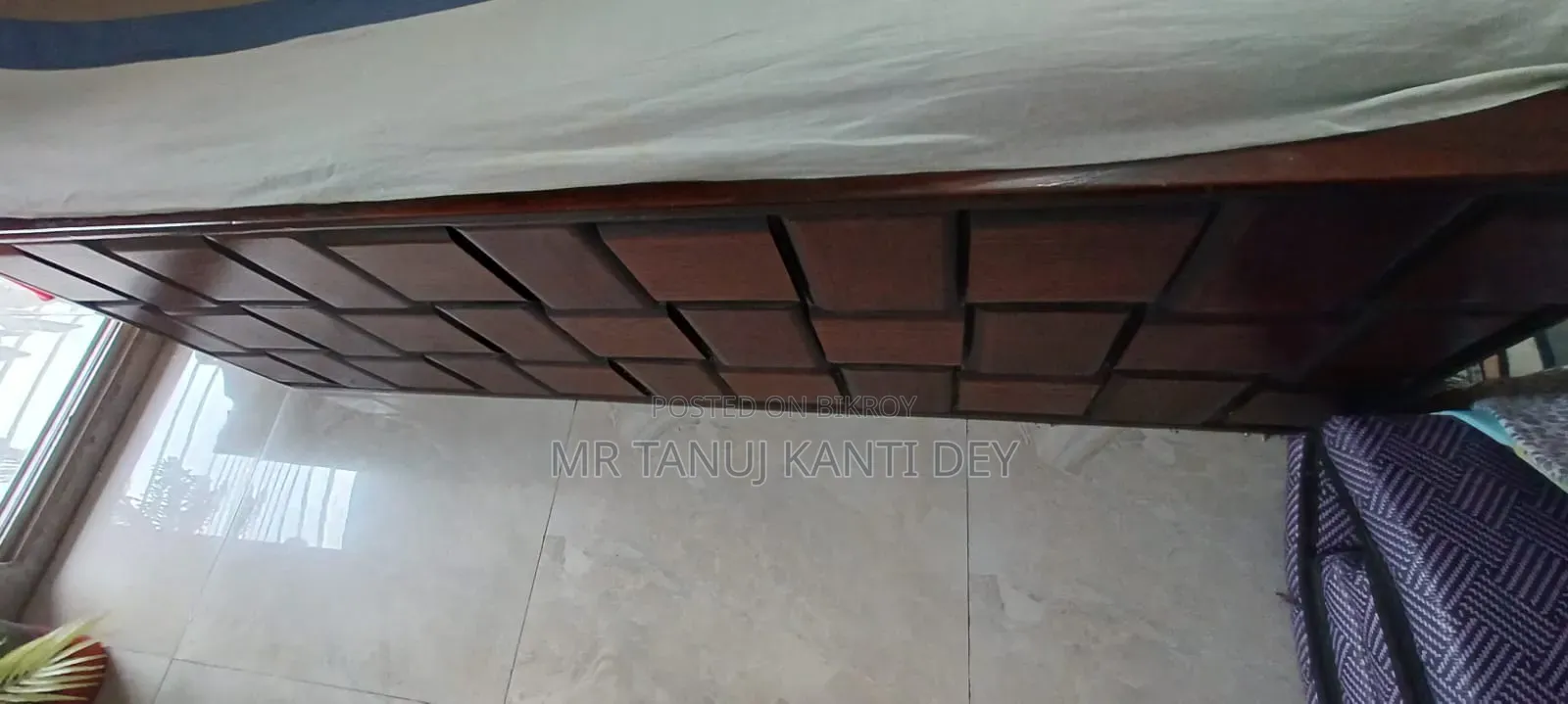 Queen Size Bed 5" X 7"
