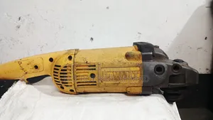 Dewalt Angle Grinder 7inch