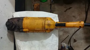 Dewalt Angle Grinder 7 inch