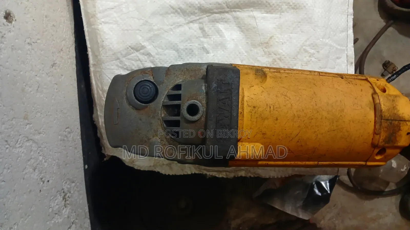 Dewalt Angle Grinder 7 inch