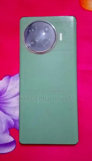 টেকনো স্পার্ক ২০ প্রো প্লাস ২৫৬ জিবি নীল