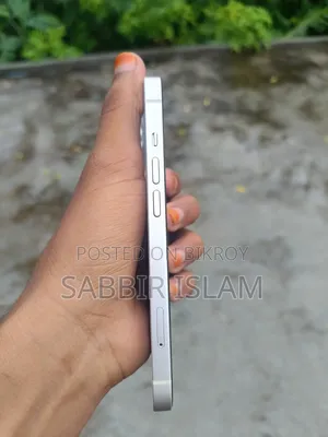 Apple iPhone 13 128 GB White