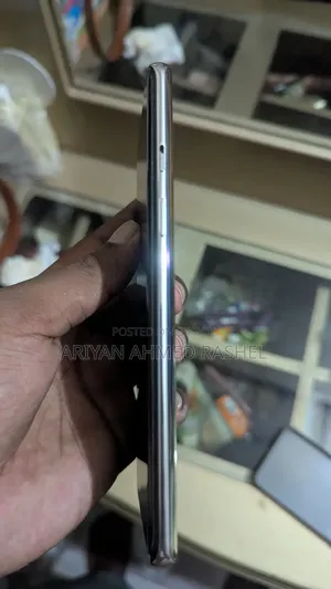 ওয়ানপ্লাস ৮ ১২৮ জিবি