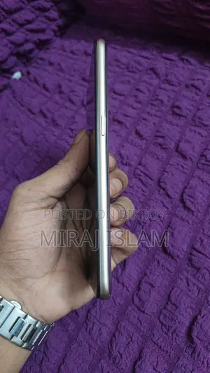 Oppo A5s / AX5s 128 GB Gold