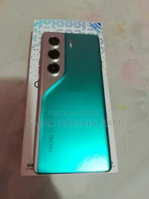 টেকনো ক্যামন ৪০ প্রো ৪জি ২৫৬ জিবি নীল