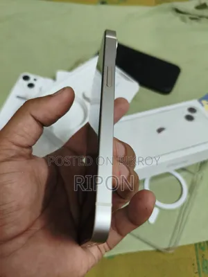 নতুন অ্যাপল আইফোন ১৩ ২৫৬ জিবি সাদা