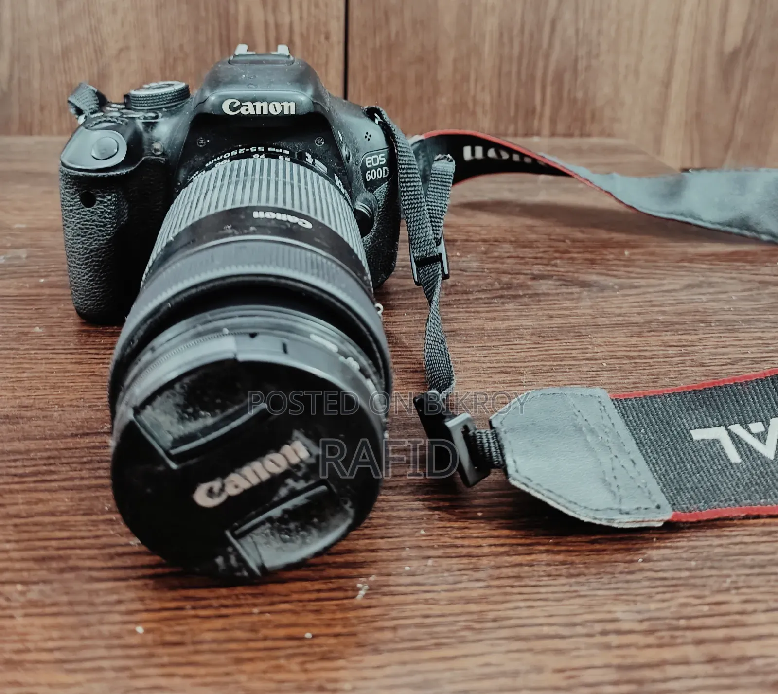 Urgent Canon EOS 600D DSLR Camera + 55-250mm Lens