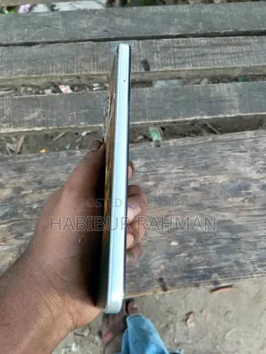 টেকনো স্পার্ক ৪০ ১২৮ জিবি হোয়াইট