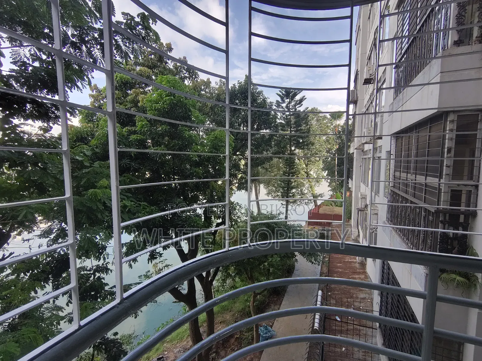 3 Bedroom Apartment in White Property, Gulshan for Sale