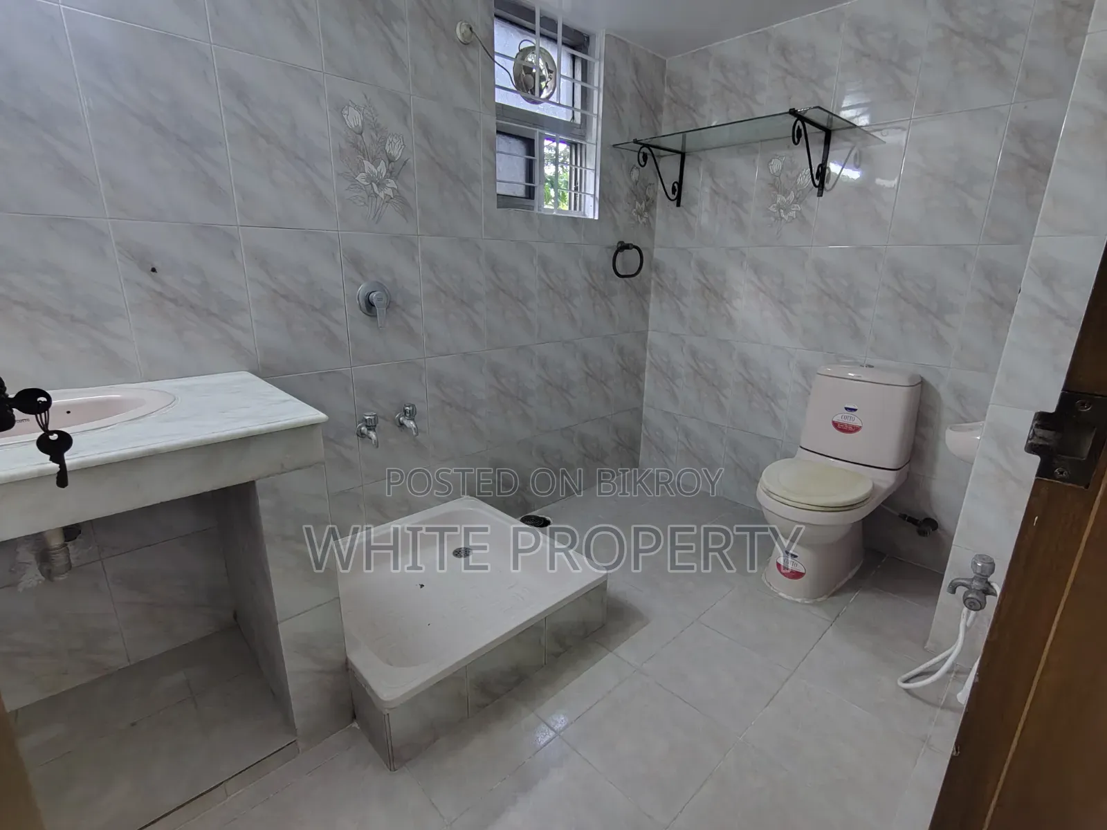 3 Bedroom Apartment in White Property, Gulshan for Sale