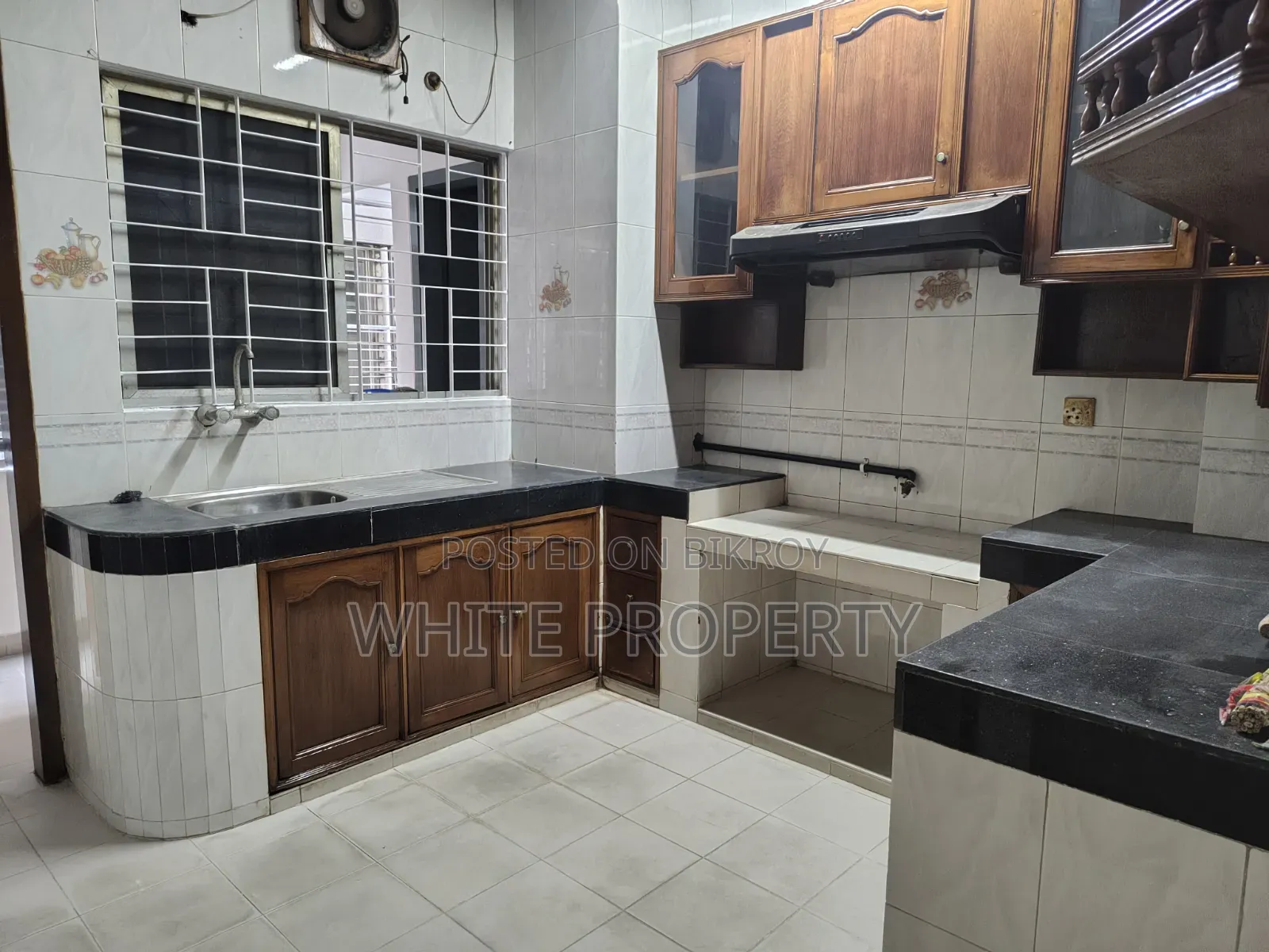 3 Bedroom Apartment in White Property, Gulshan for Sale