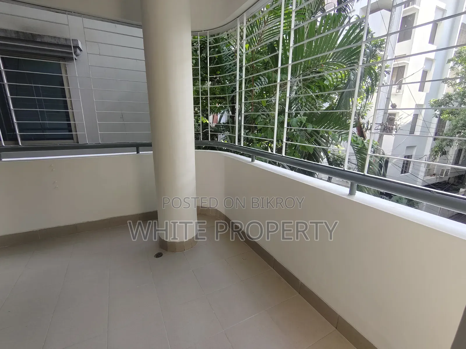 3 Bedroom Apartment in White Property, Gulshan for Sale