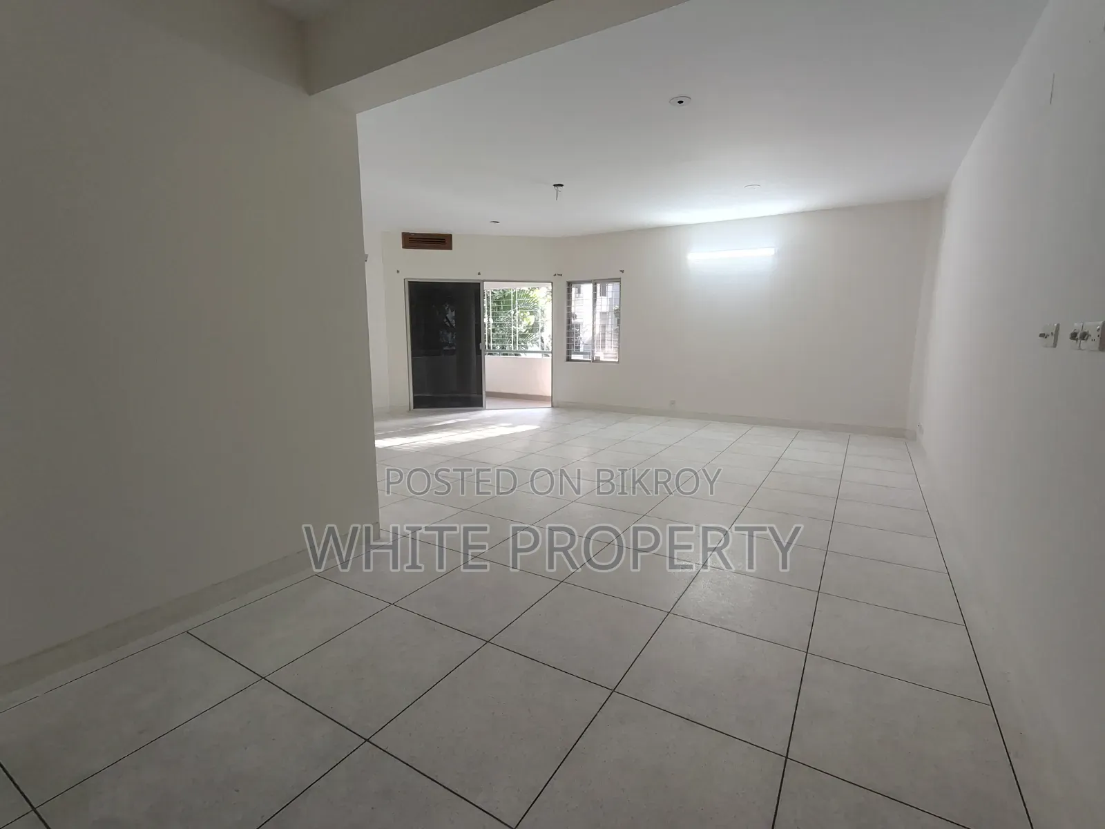 3 Bedroom Apartment in White Property, Gulshan for Sale