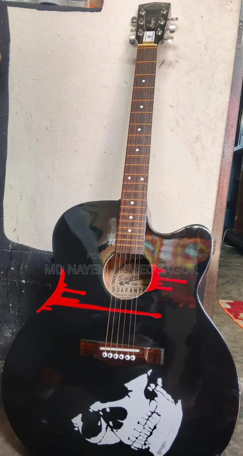 Selling Guitar Due to Emergency Need for Money