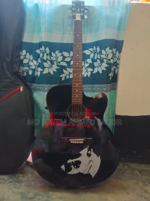 Selling Guitar Due to Emergency Need for Money