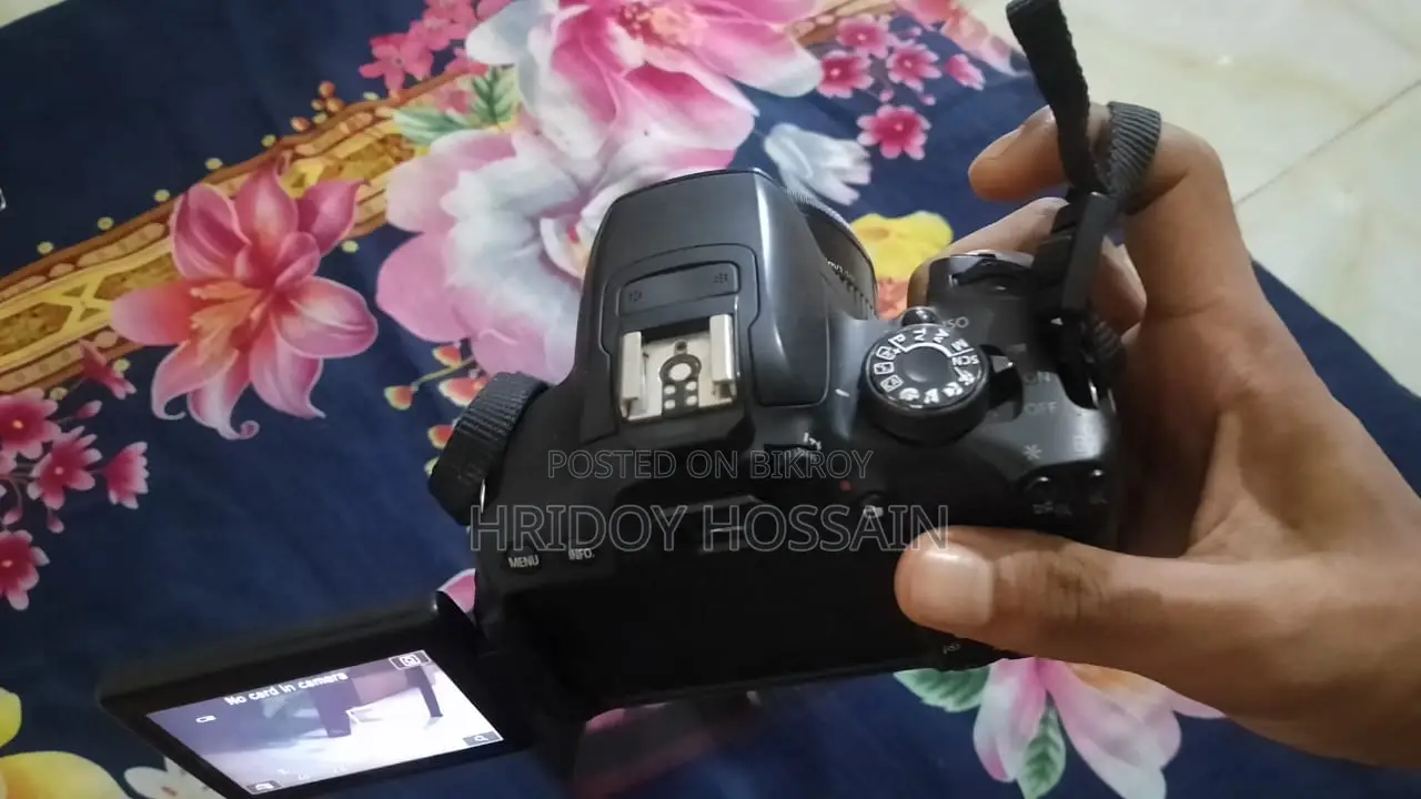 Second Hand Camera Sell Model 700D