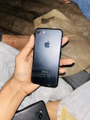 Apple iPhone 7 32 GB Black