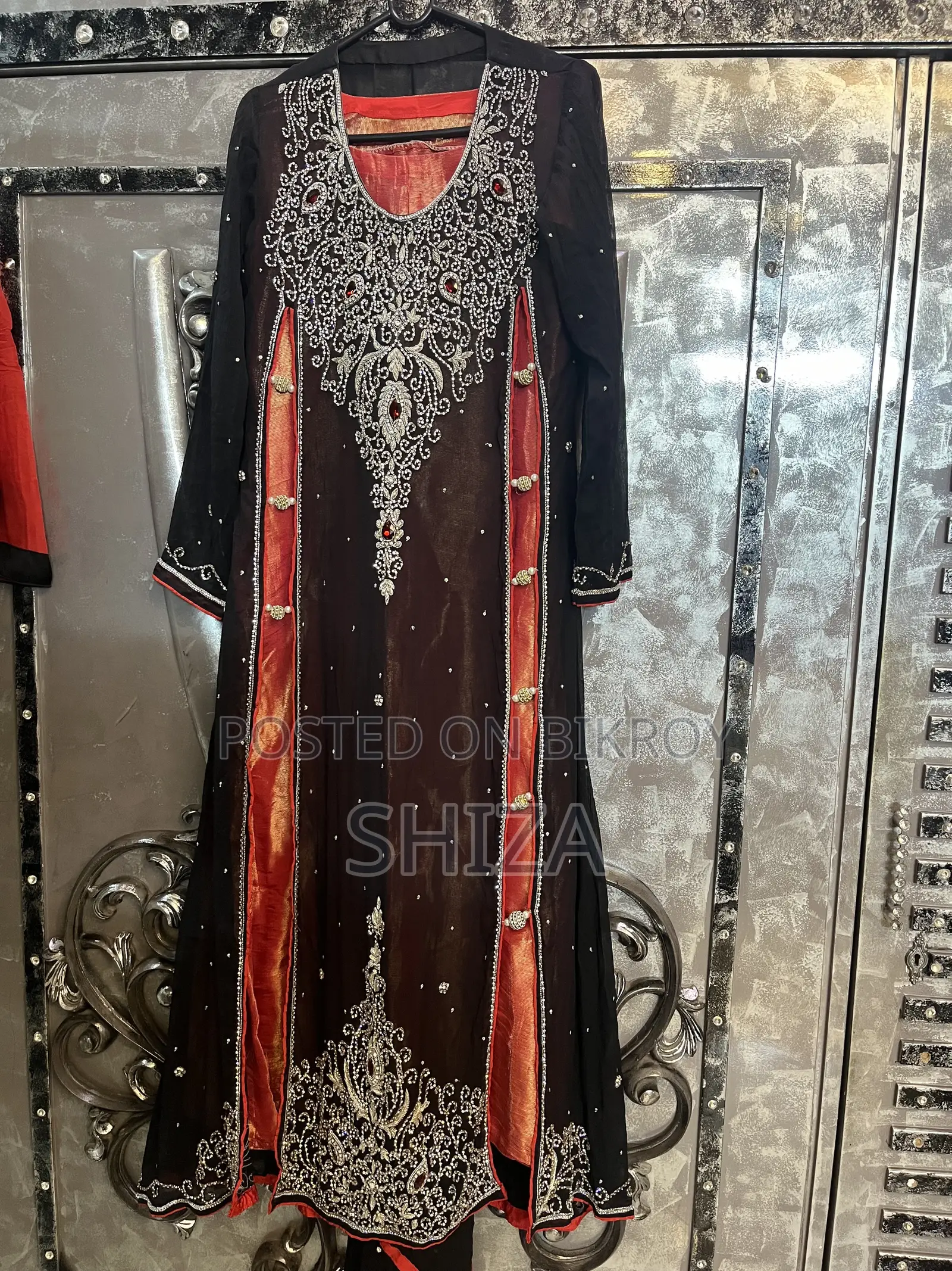 Pakistani Dresses for Sale at Reasonable Price