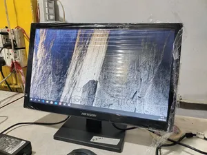 ১৯ ইঞ্চি হিকভিশন এইচডিমাই+ভিজিএ পোর্ট মনিটর