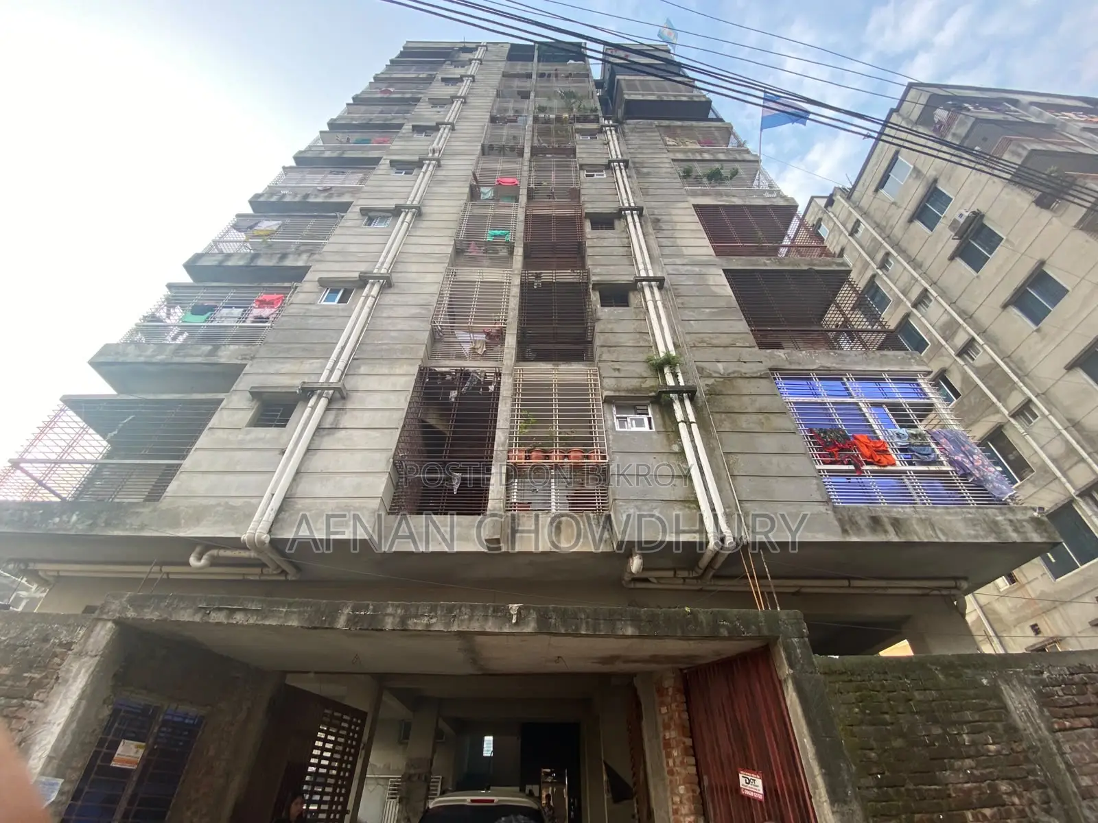 ঢাকায় ৩ বেডরুমের অ্যাপার্টমেন্ট বিক্রয়ের জন্য