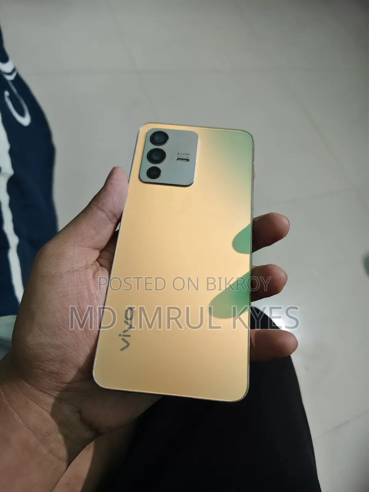 ভিভো ভি২৩ ৫জি ১২৮ জিবি গোল্ড