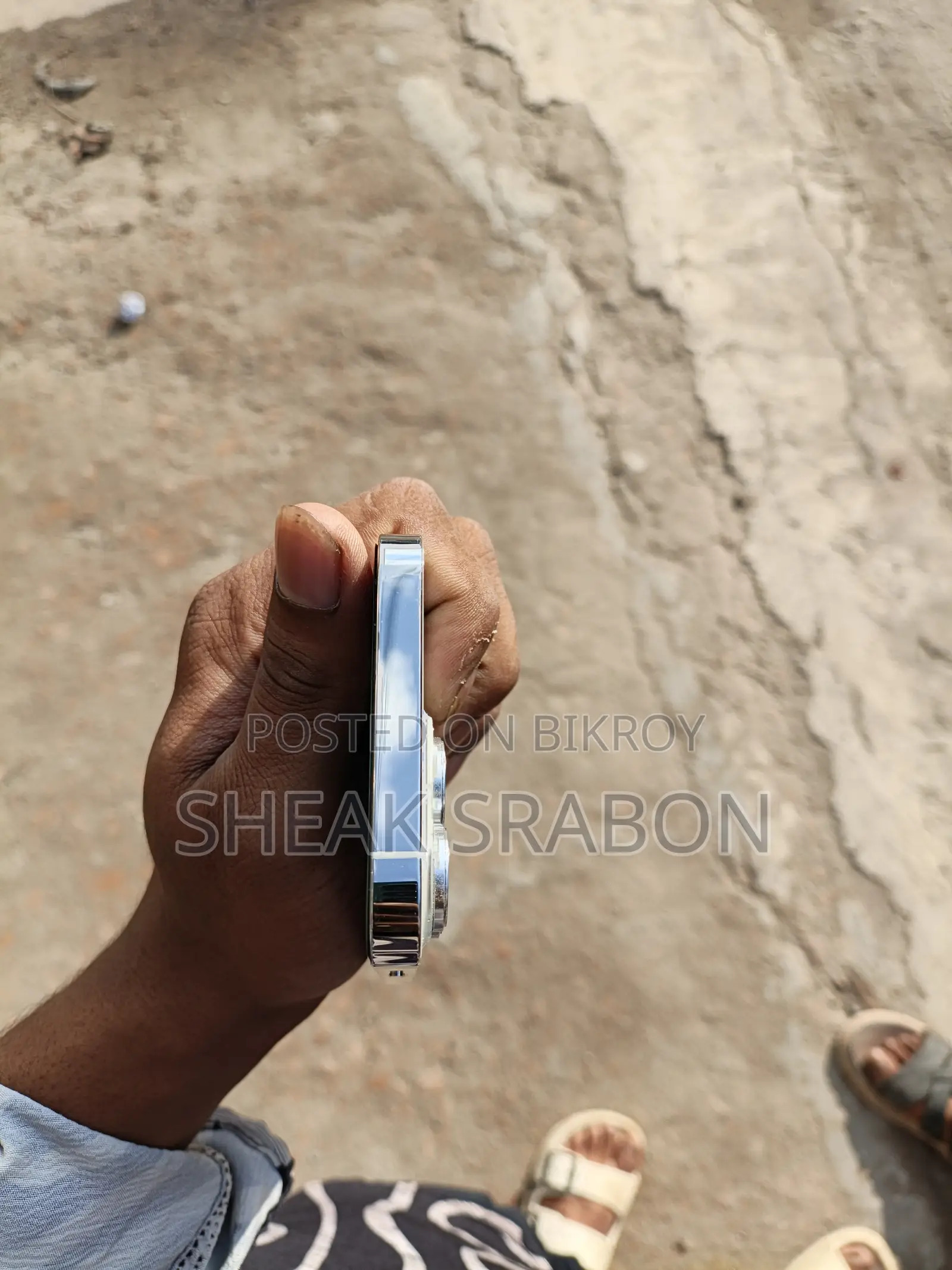 অ্যাপল আইফোন ১৩ প্রো ১২৮ জিবি হোয়াইট
