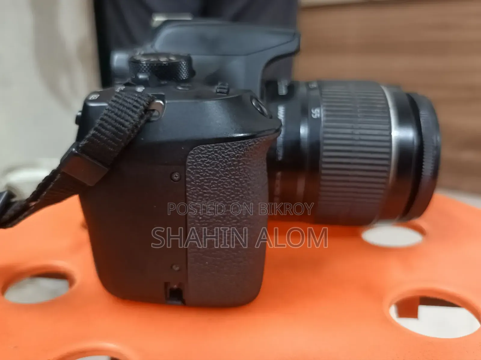 Canon 1300D