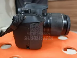 Canon 1300D