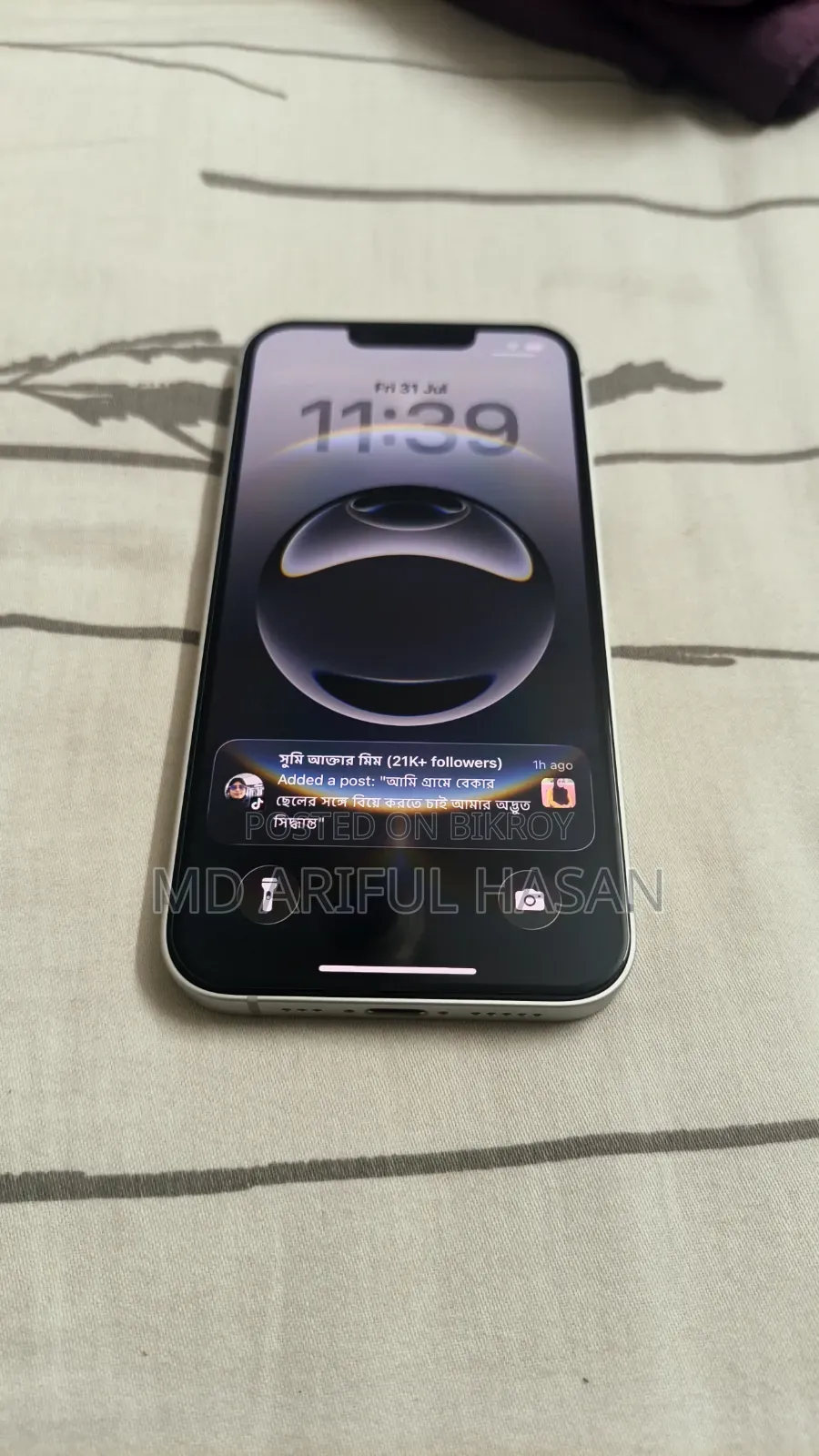 Apple iPhone 16e 128 GB White