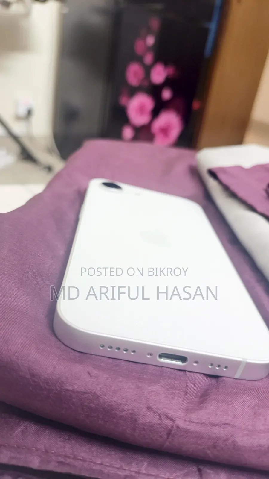 Apple iPhone 16e 128 GB White