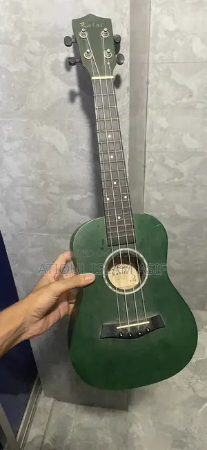 Professional Ukulele Tenor Size 26