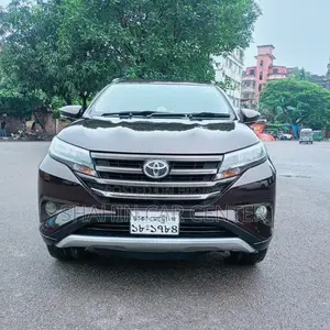 Toyota Rush 1.5 All-Wheel Drive 2018 Maroon