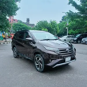 Toyota Rush 1.5 All-Wheel Drive 2018 Maroon