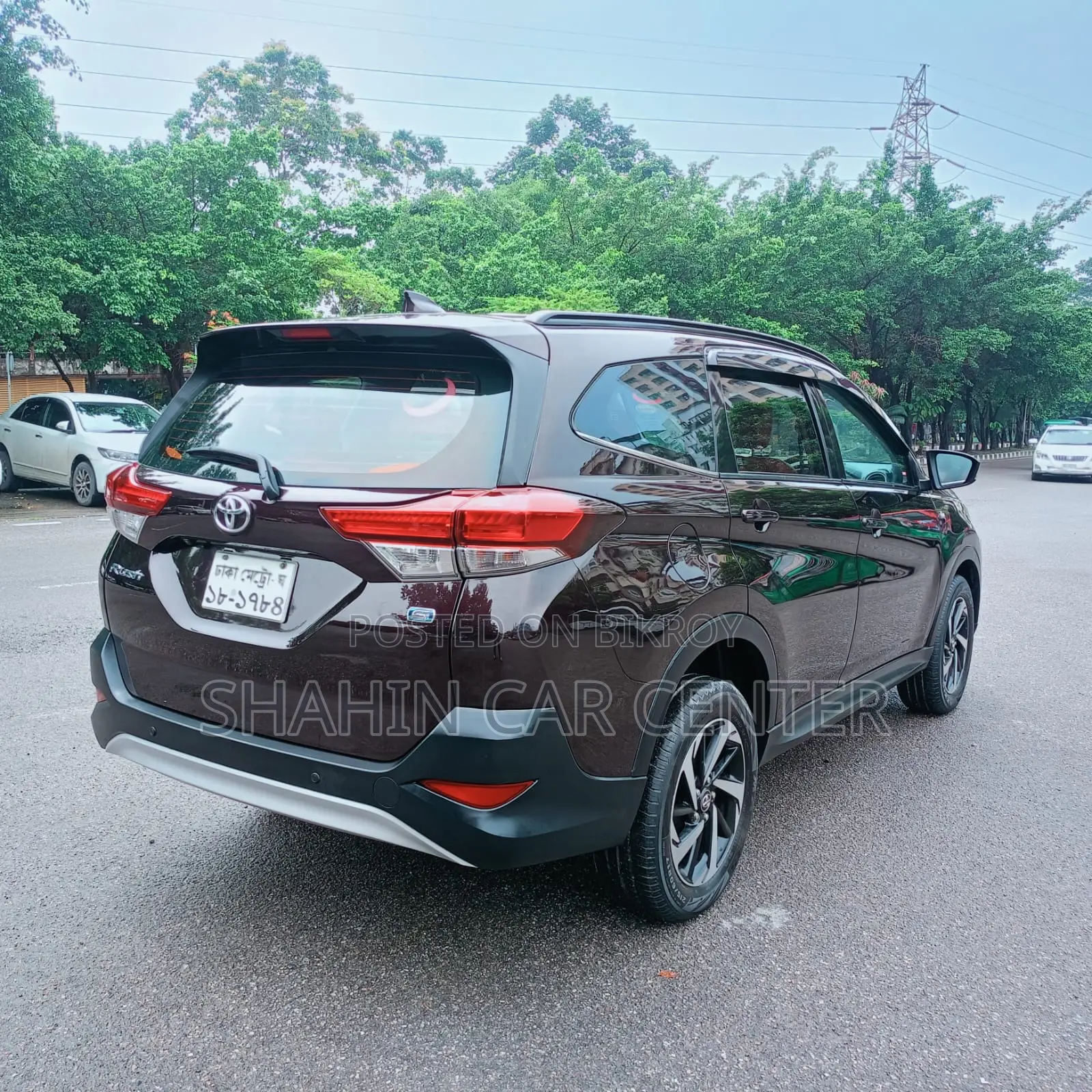 Toyota Rush 1.5 All-Wheel Drive 2018 Maroon