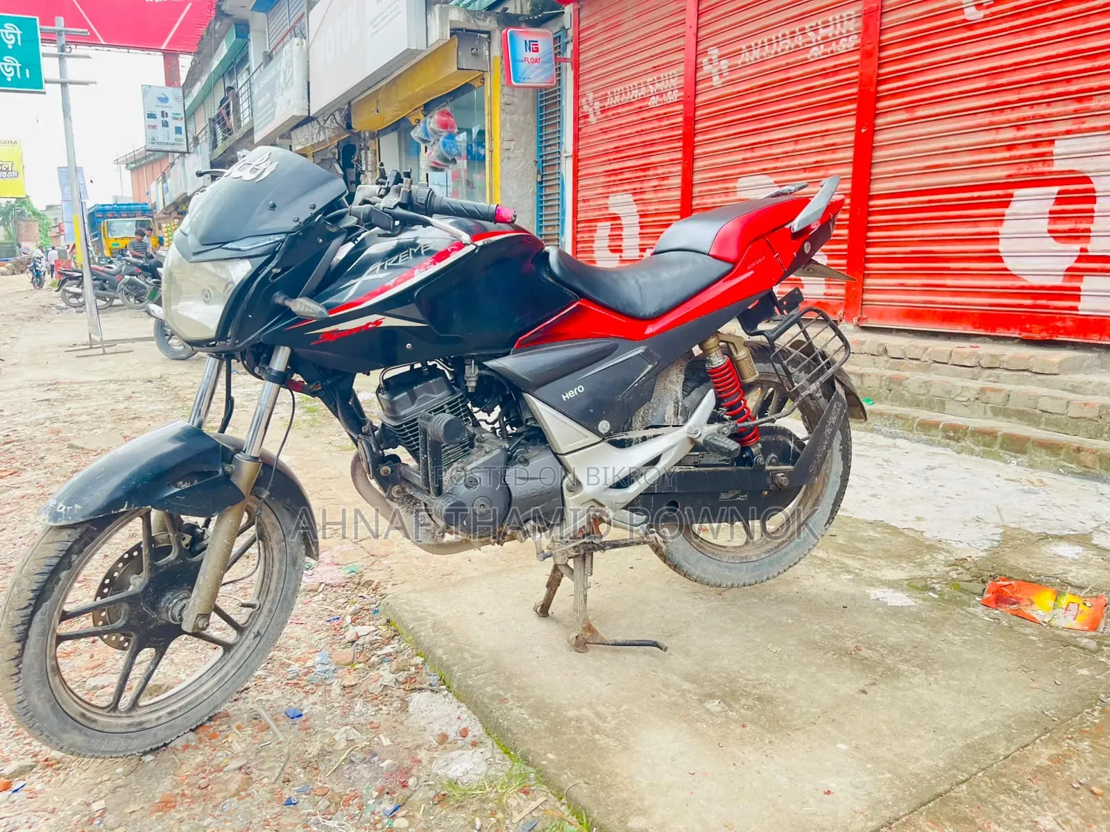 হিরো এক্সট্রিম ১২৫আর ২০১৬ কালো