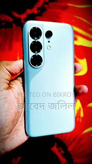 নতুন টেকনো ক্যামন ৫০ আল্ট্রা ২৫৬ জিবি সিলভার