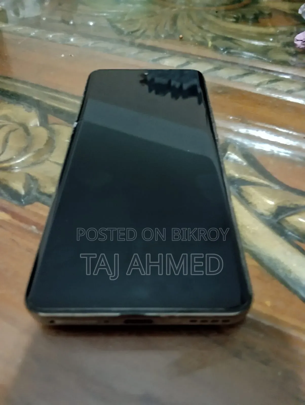 রিয়েলমি ১৩ প্রো+ ৫জি ২৫৬ জিবি হোয়াইট