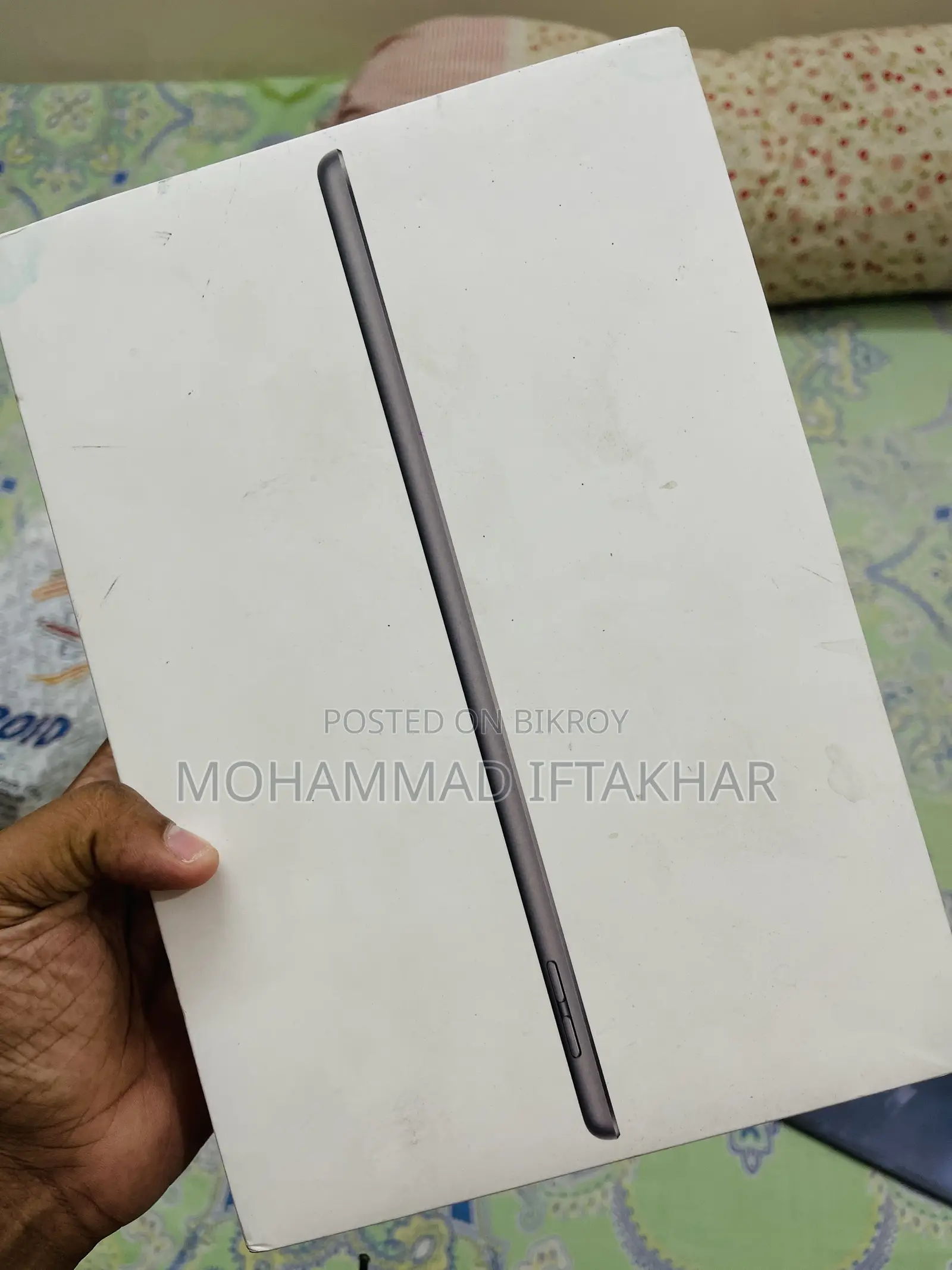 অ্যাপল ৬৪ জিবি গ্রে