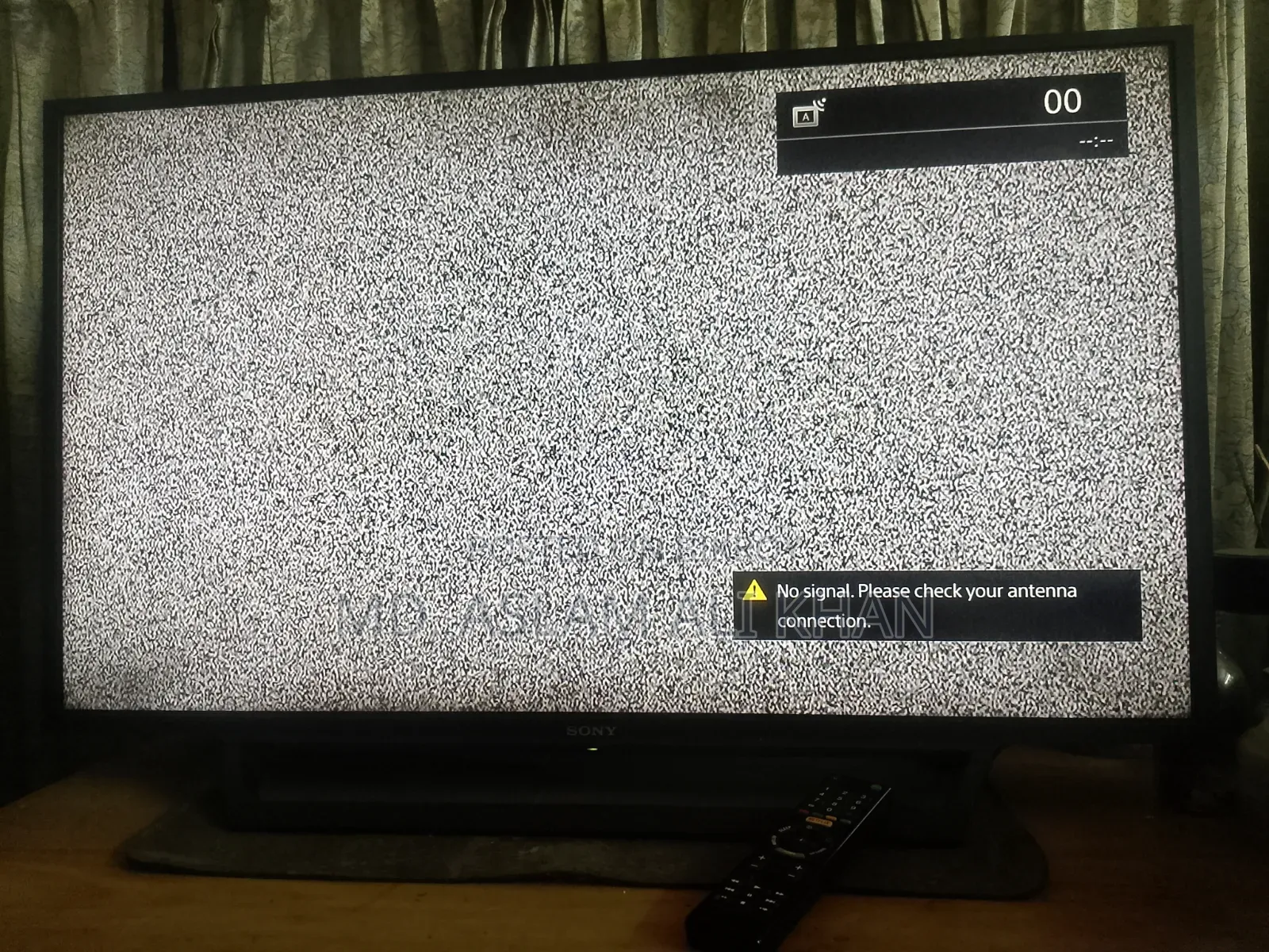 Sony 40" LED TV With Netflix, YouTube, Internet More
