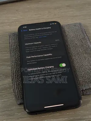 অ্যাপল আইফোন XS ৬৪ জিবি ব্ল্যাক